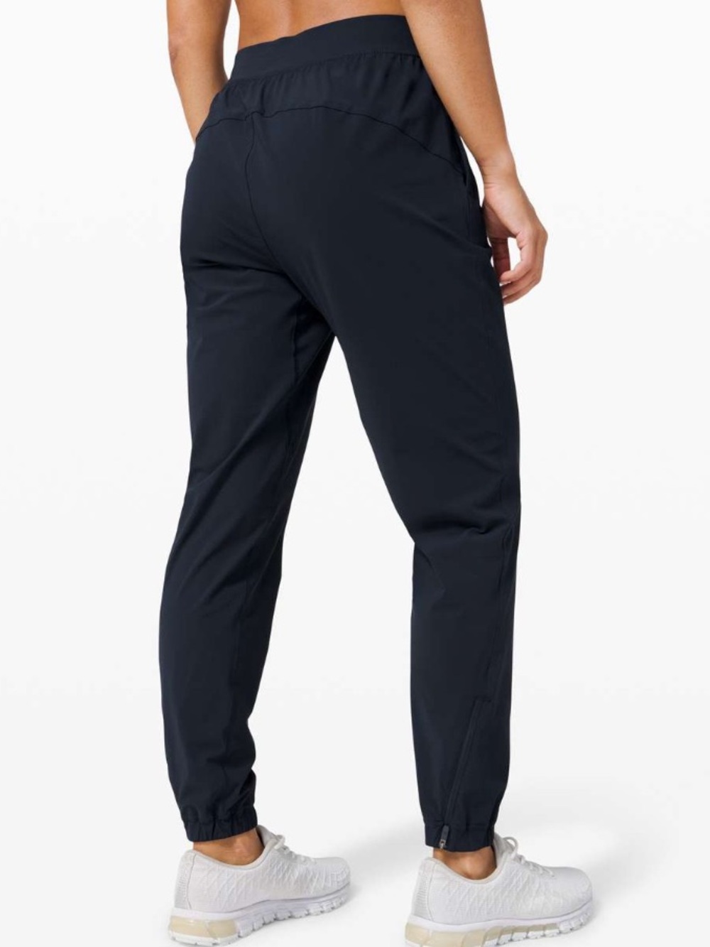 Lululemon Adapted State Jogger
True Navy- 4